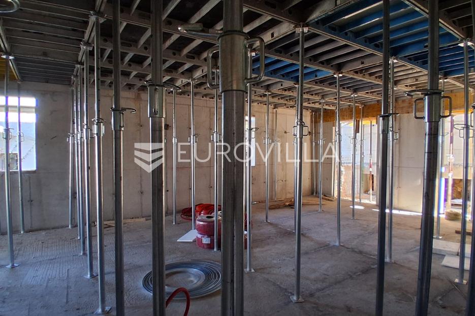 Flat For sale - Splitsko-dalmatinska Omiš - foto 4/17