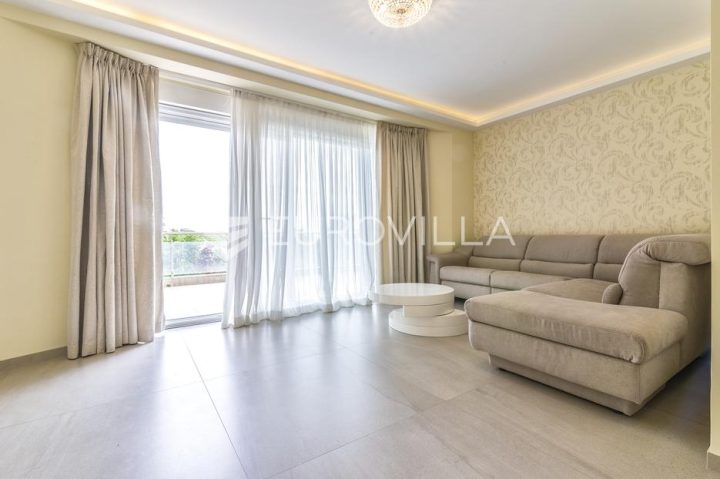 Appartamento in vendita 95 m² – Šestine