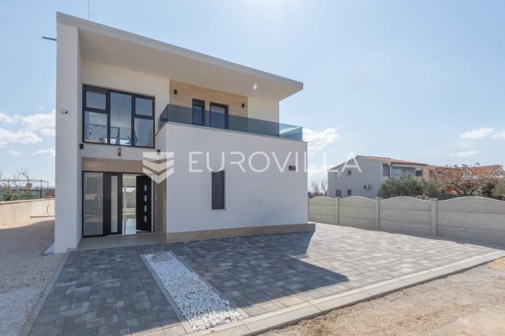 Dům na prodej 186 m² – Privlaka