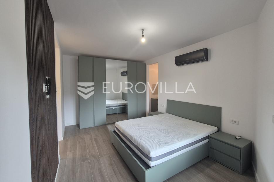 Appartamento In vendita -  Poreč