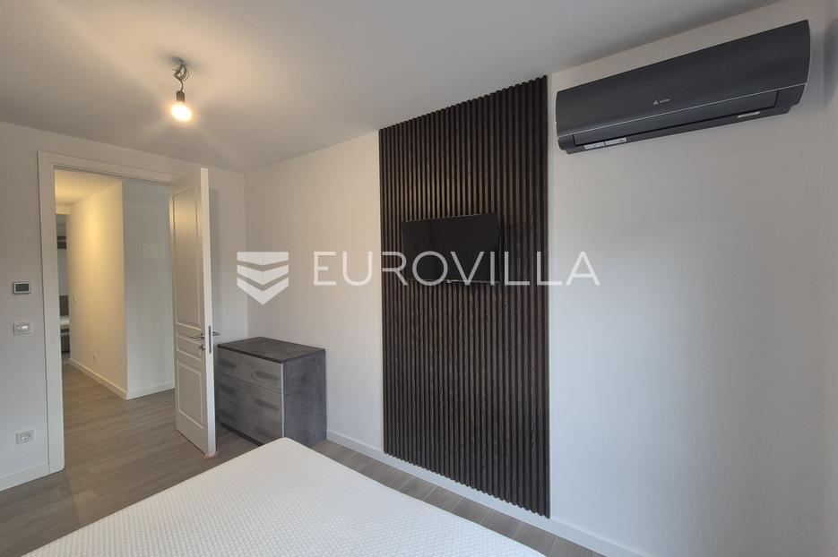 Appartamento In vendita -  Poreč
