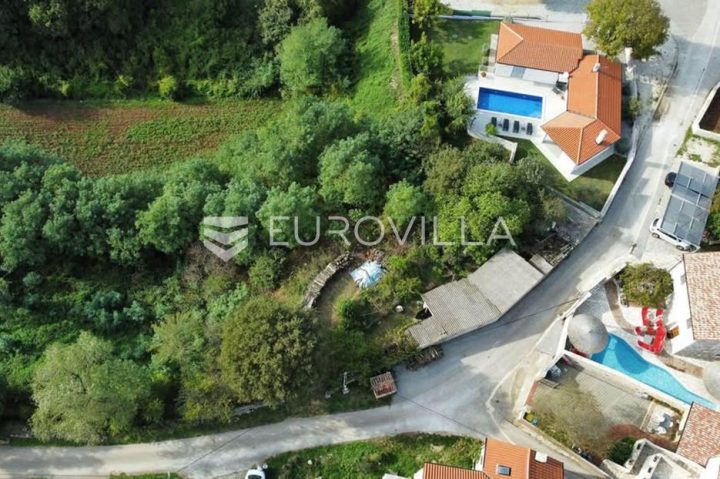 Land for sale 1117 m² – Orbanići