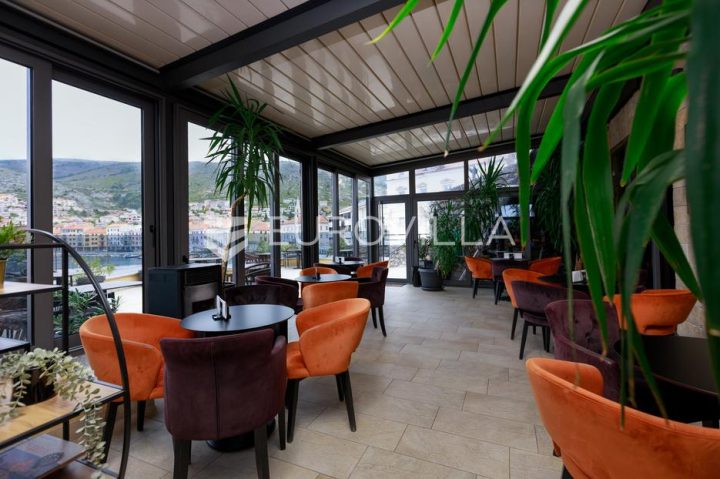 Hotel for sale 1300 m² – Senj