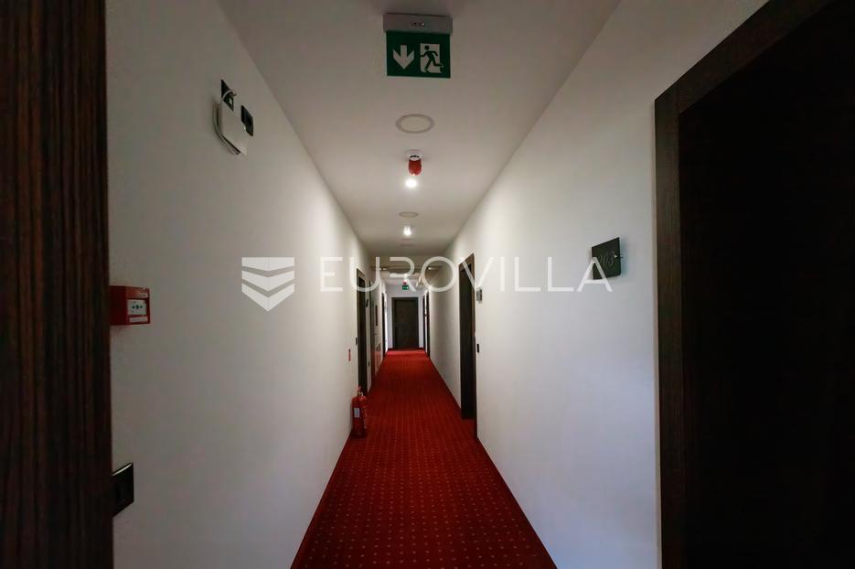 Hotel Zu verkaufen -  Senj