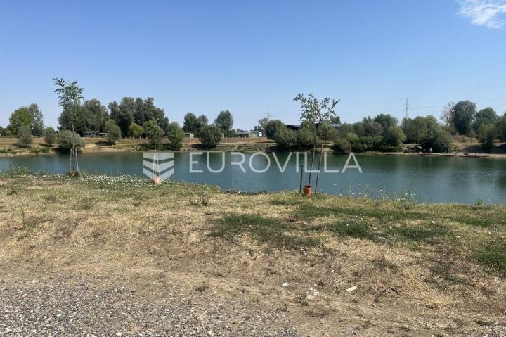Locaux commerciaux à vendre 260 m² – Kruševica