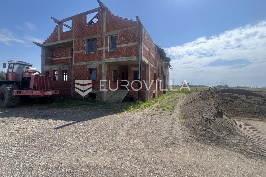 Poslovni prostori Naprodaj - Brodsko-posavska Slavonski Šamac