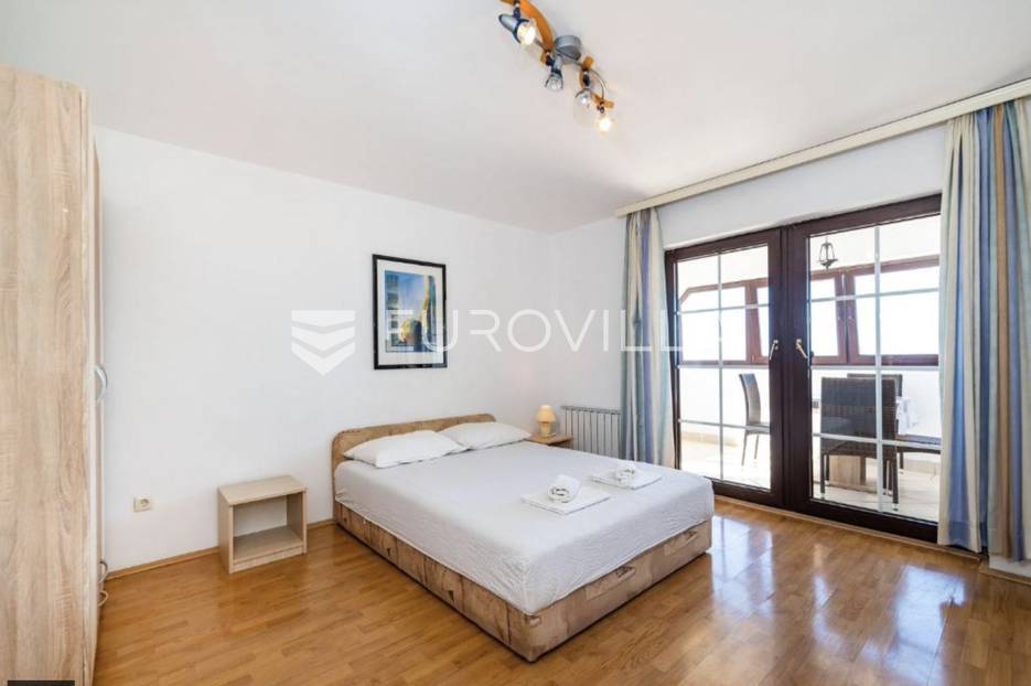 Maison À vendre - Ličko-senjska Novalja