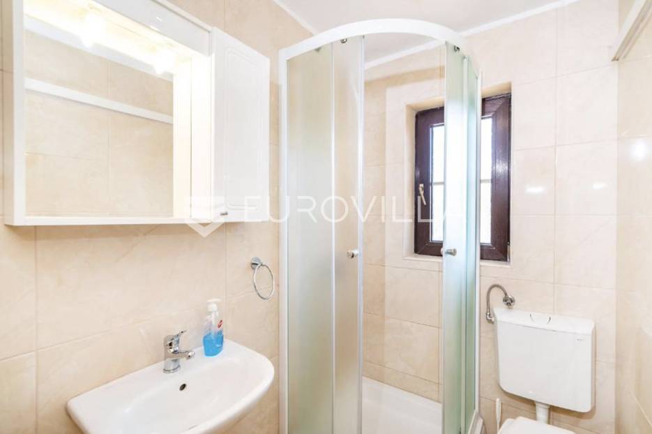 Maison À vendre - Ličko-senjska Novalja