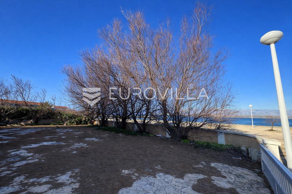 House For sale -  Vir