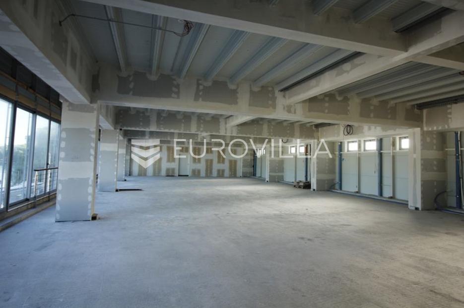 Poslovni prostori Na predaj -  Stari Grad