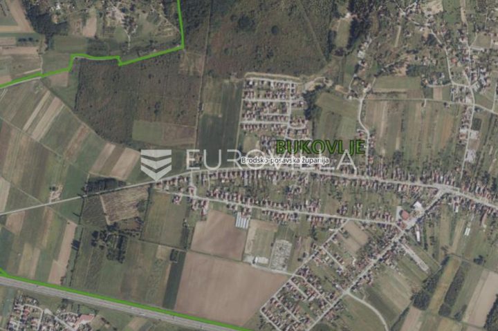 Pozemek na prodej 569 m² – Bukovlje