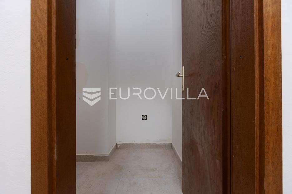 Appartement À vendre -  Rijeka