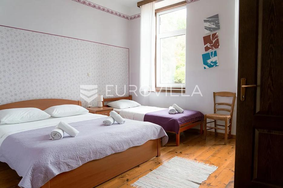 Casa In vendita -  Cres