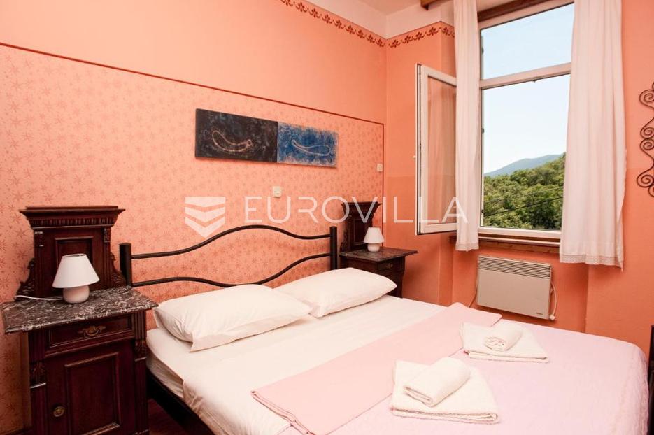 Casa In vendita -  Cres