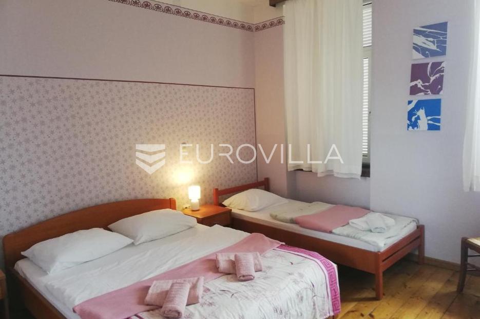 Casa In vendita -  Cres