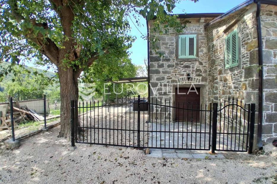 Kuća Na prodaju Sovinjak