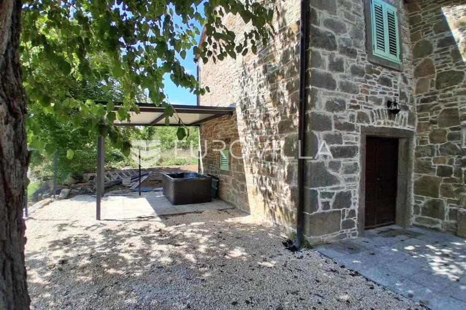 Casa In vendita -  Buzet