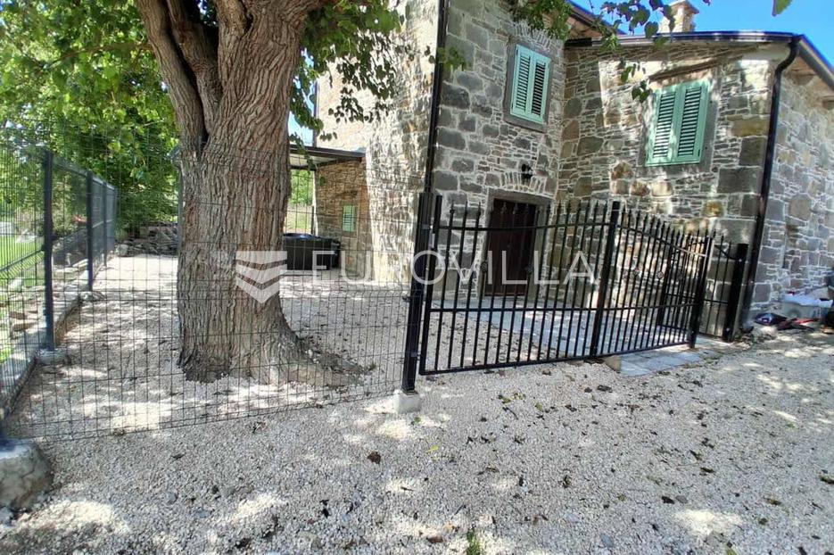 Casa In vendita -  Buzet