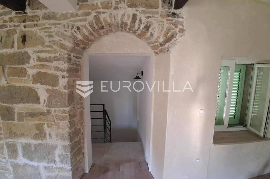 Casa In vendita -  Buzet