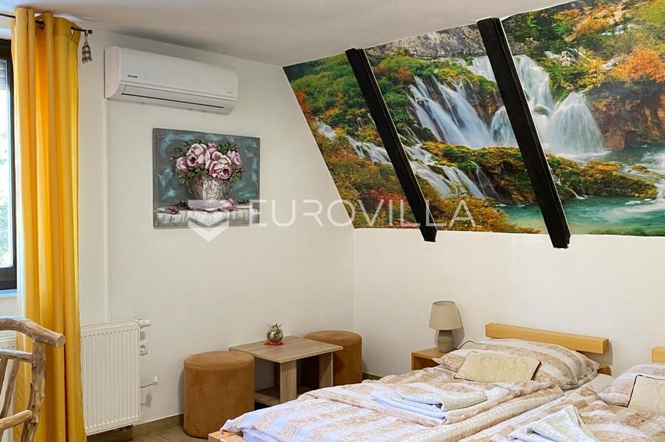 Kuća Na prodaju -  Plitvička Jezera