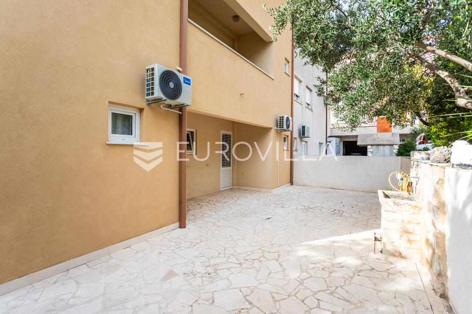 Apartmán Na predaj - Splitsko-dalmatinska Dugi Rat