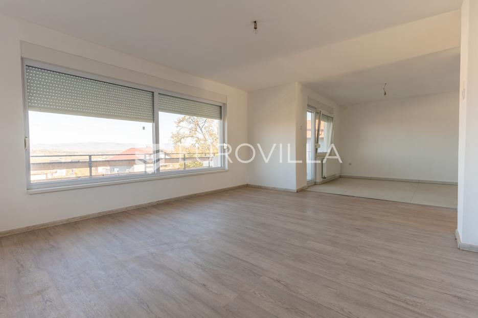 Haus Zu verkaufen - Požeško-slavonska Požega