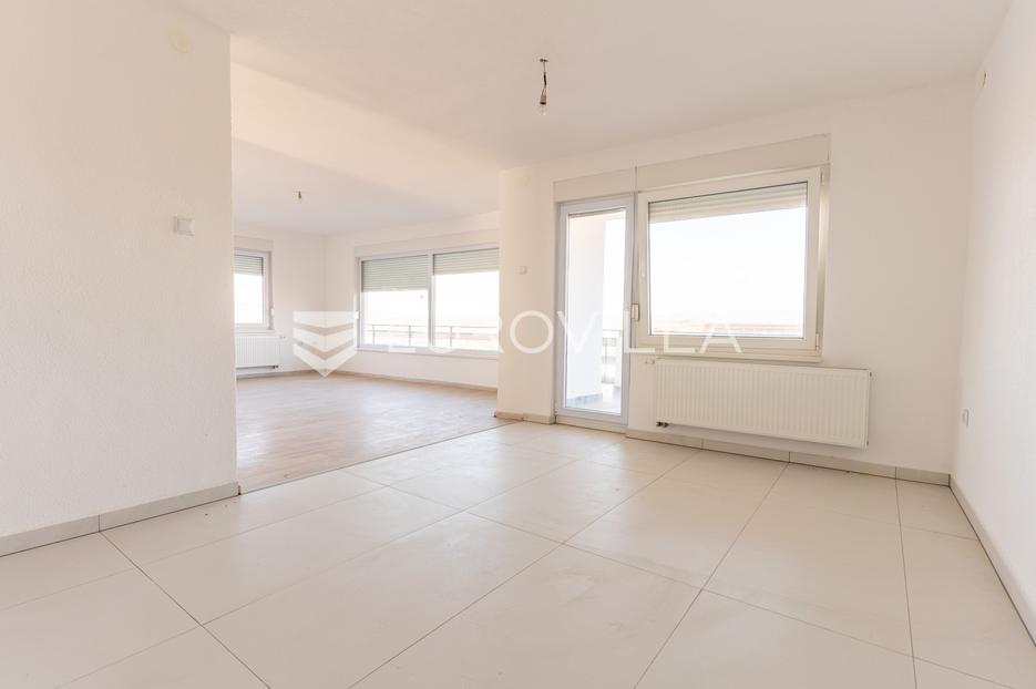 Haus Zu verkaufen - Požeško-slavonska Požega