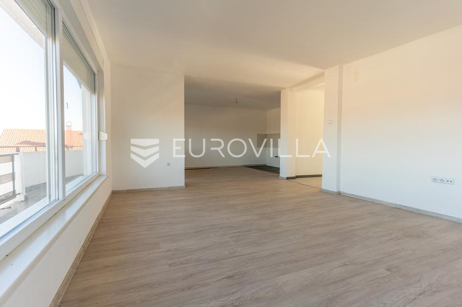 Haus Zu verkaufen - Požeško-slavonska Požega