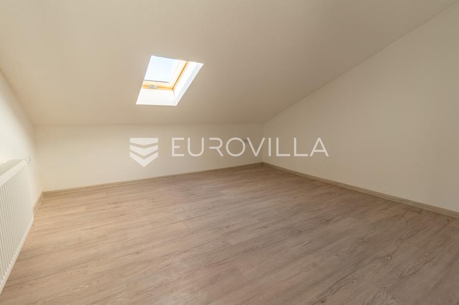 Haus Zu verkaufen - Požeško-slavonska Požega