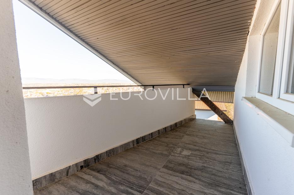 Haus Zu verkaufen - Požeško-slavonska Požega