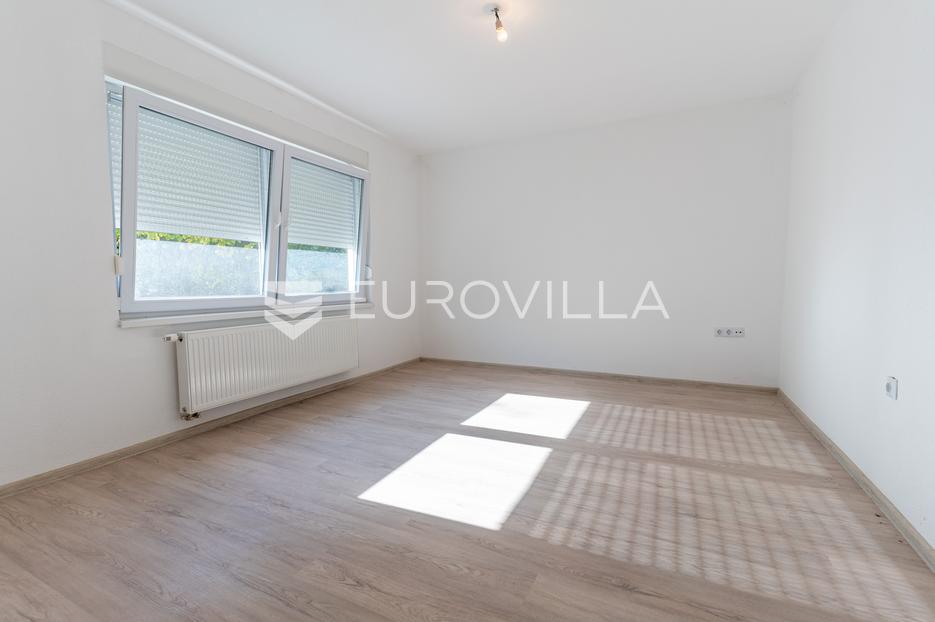 Haus Zu verkaufen - Požeško-slavonska Požega