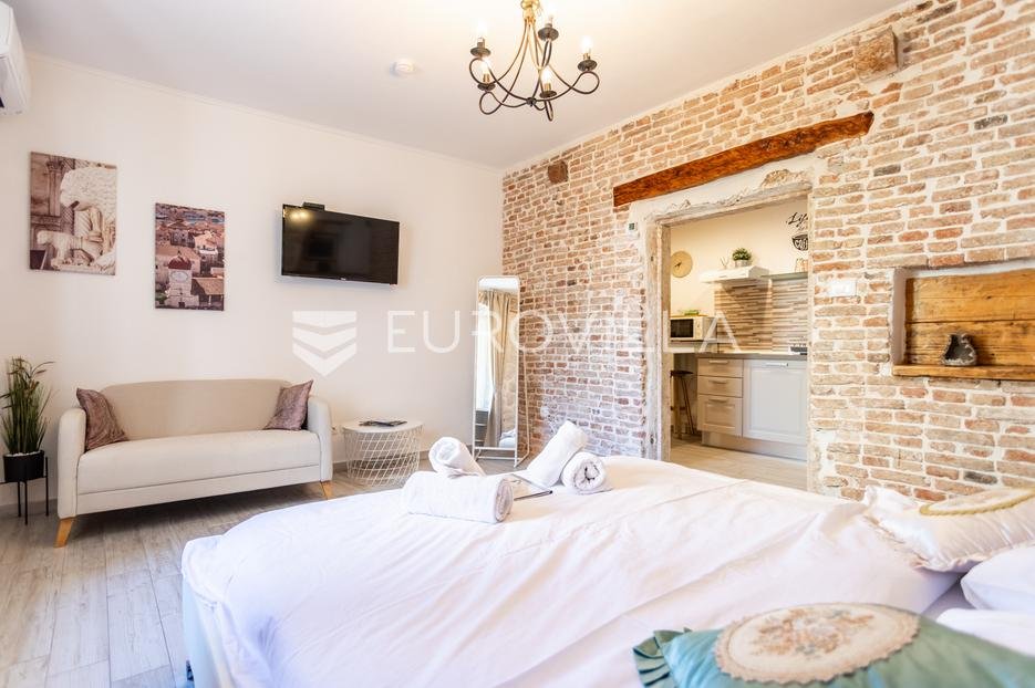 Flat For sale - Splitsko-dalmatinska Trogir
