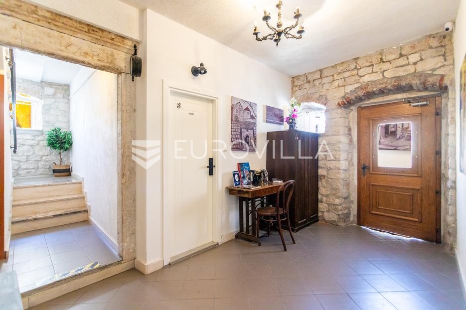 Flat For sale - Splitsko-dalmatinska Trogir
