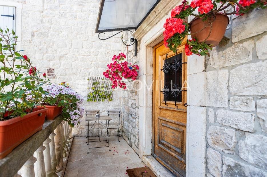 Flat For sale - Splitsko-dalmatinska Trogir