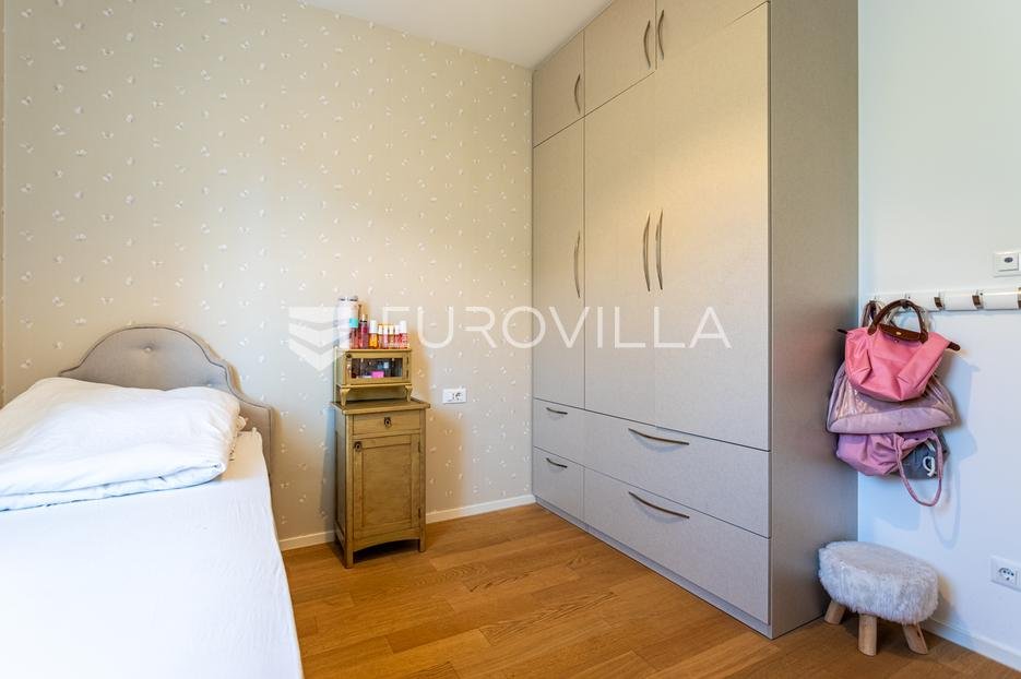 Appartamento In vendita - Splitsko-dalmatinska Split