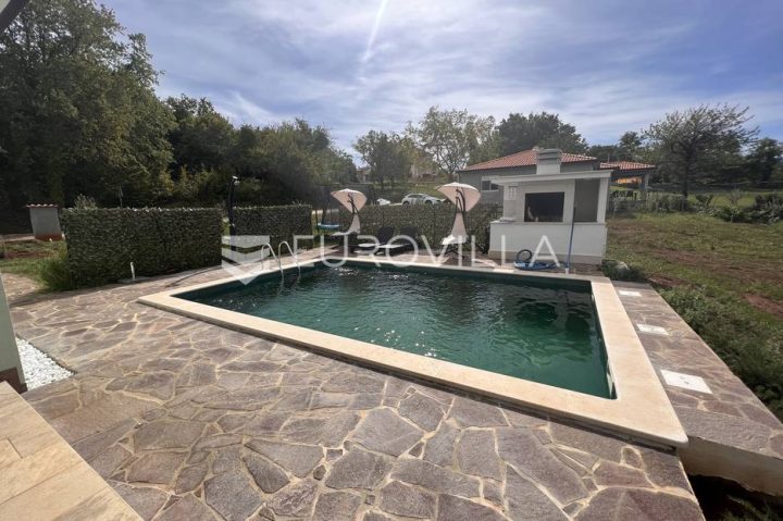 House for sale 140 m² – Brtonigla