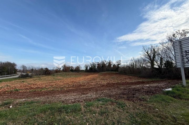 Land for sale 4855 m² – Krnica