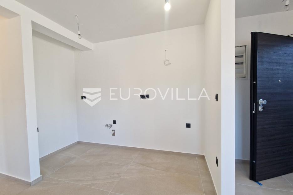 Flat For sale -  Vir
