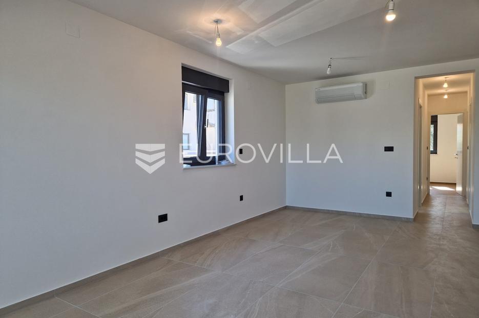 Flat For sale -  Vir