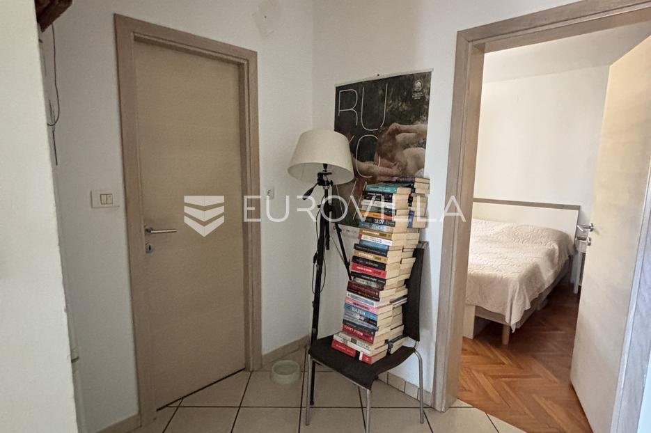 Flat For sale - Istarska Pula