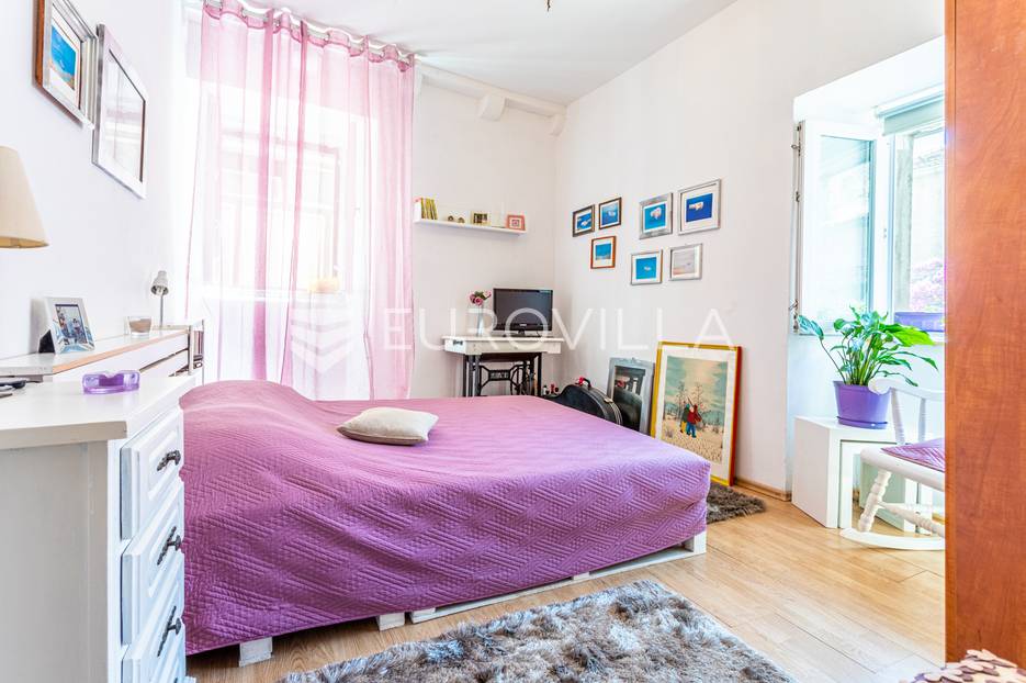 House For sale -  Stari Grad