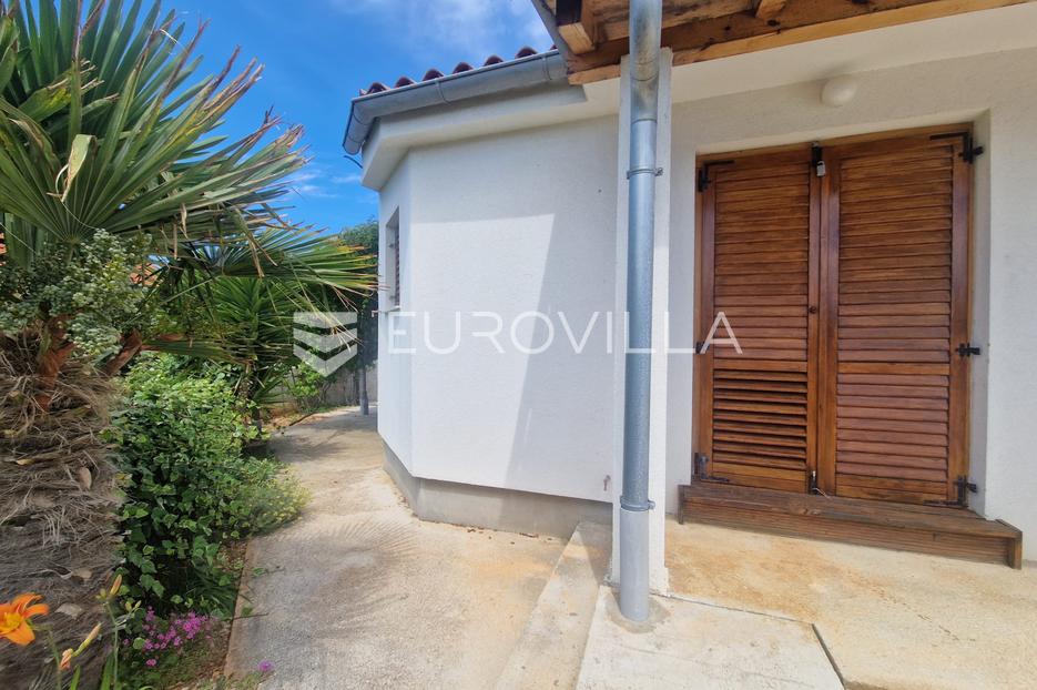 Kuća Na prodaju -  Vir