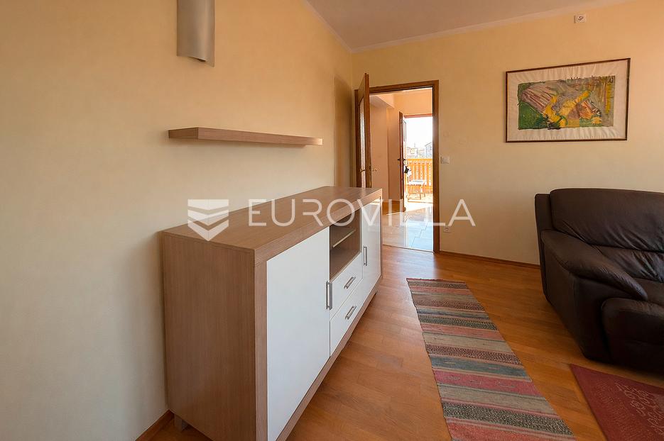 Kuća Na prodaju -  Viškovo