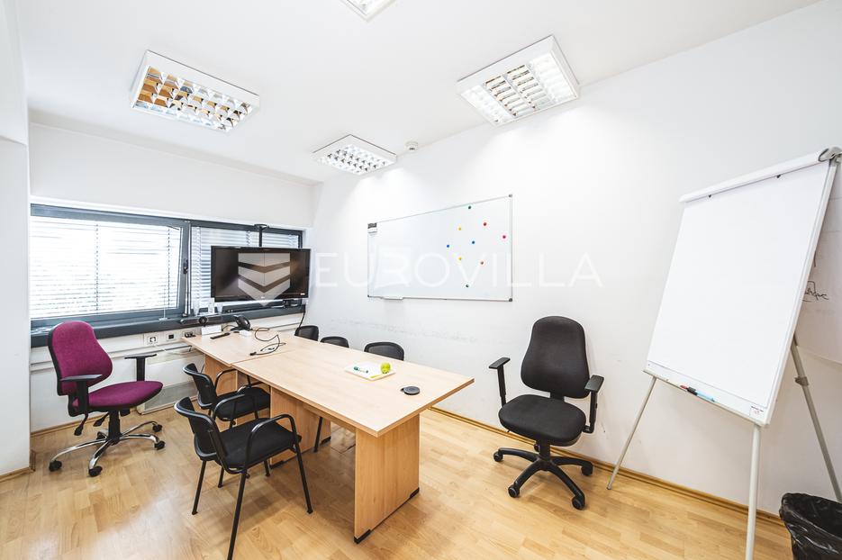 Locaux commerciaux À vendre - Grad Zagreb Peščenica - Žitnjak