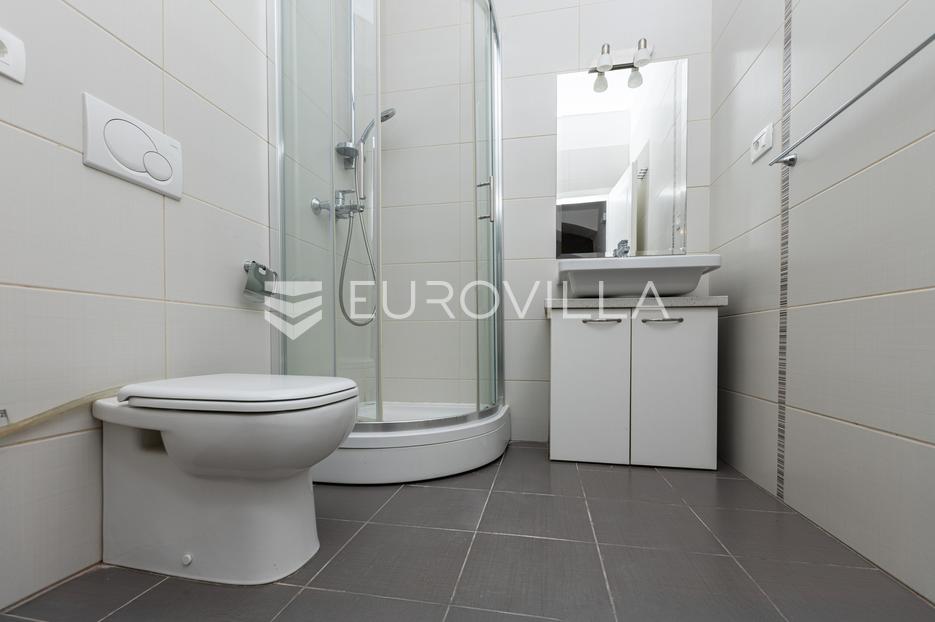 Appartement À vendre - Primorsko-goranska Opatija