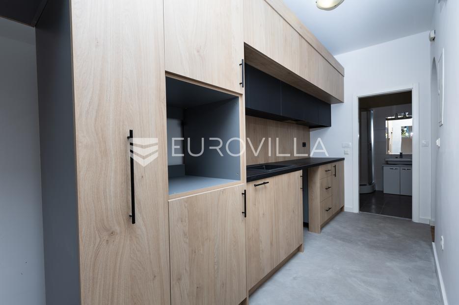 Appartement À vendre - Primorsko-goranska Opatija