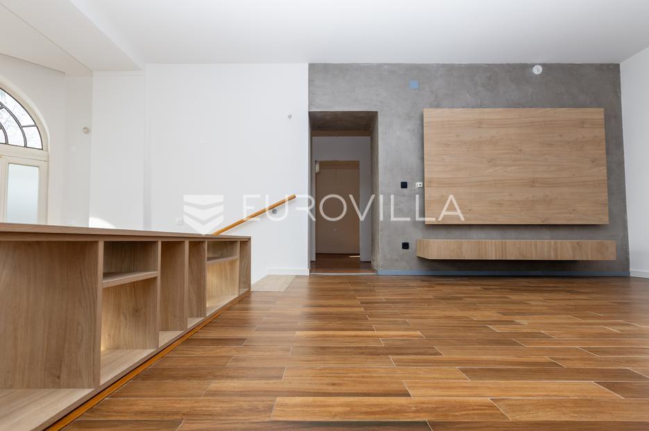 Appartement À vendre - Primorsko-goranska Opatija