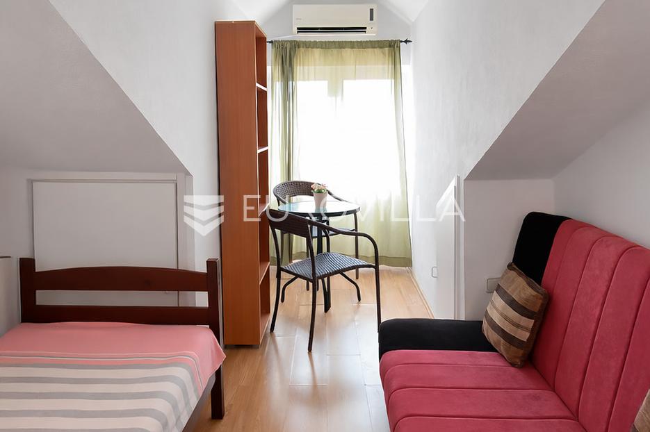 Apartmán Na predaj - Primorsko-goranska Krk - foto 3/8