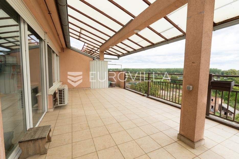 Apartma Naprodaj - Osječko-baranjska Osijek