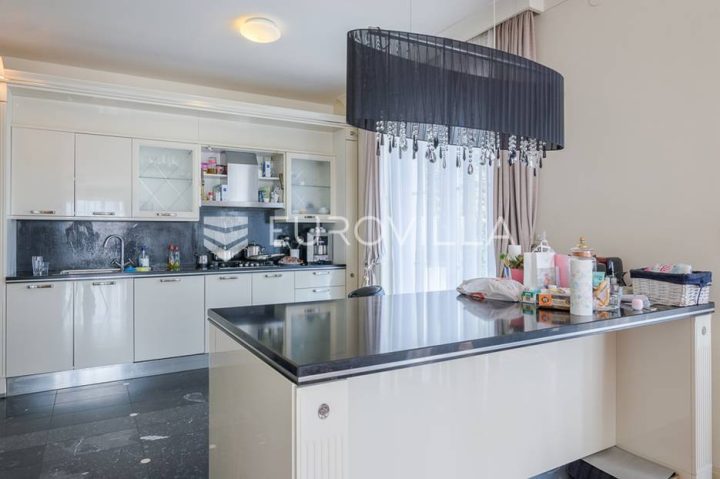 House For rent - Grad Zagreb Podsljeme - foto 2/11